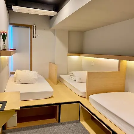 Elephant Hostel Nampo Busan Exterior photo